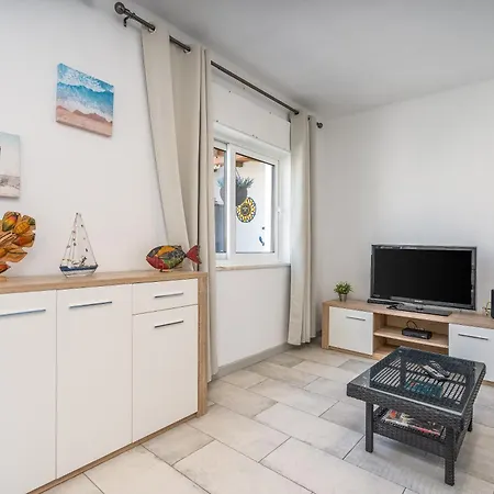 Casa Terrace Apartment *